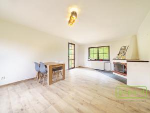 Prodej atypického bytu, Karlovy Vary, Pražská silnice, 72 m2
