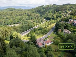 Prodej atypického bytu, Karlovy Vary, Pražská silnice, 72 m2