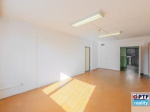 Pronájem výrobních prostor, Karlovy Vary, Jáchymovská, 50 m2