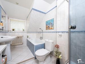 Prodej rodinného domu, Staré Hradiště, Hradecká, 220 m2