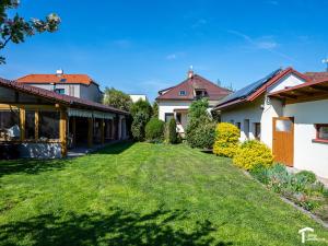 Prodej rodinného domu, Staré Hradiště, Hradecká, 220 m2