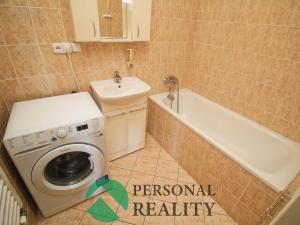 Prodej bytu 3+kk, Husinec, Nad Údolím, 64 m2