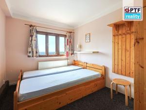 Prodej ubytování, Benecko, 590 m2