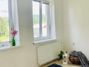 Prodej bytu 2+kk, Hostinné, U Trati, 55 m2