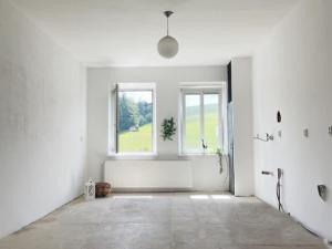 Prodej bytu 2+kk, Hostinné, U Trati, 55 m2