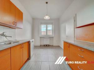 Prodej bytu 2+1, Zlín, třída Tomáše Bati, 58 m2