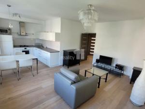 Pronájem bytu 3+kk, Praha - Vršovice, Gruzínská, 67 m2