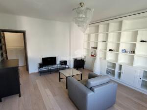Pronájem bytu 3+kk, Praha - Vršovice, Gruzínská, 67 m2