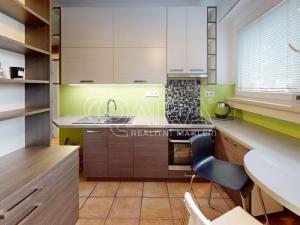 Pronájem bytu 2+1, Žebrák, Sídliště, 62 m2