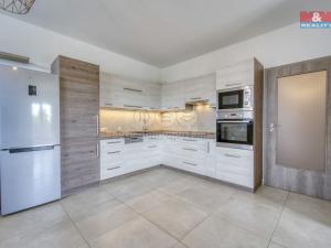 Pronájem bytu 2+1, Klatovy - Klatovy IV, K Čínovu, 74 m2