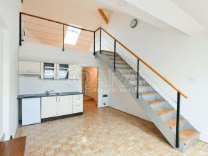 Pronájem bytu 1+1, Praha - Smíchov, Lidická, 39 m2
