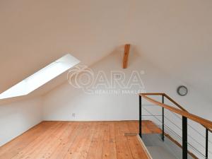 Pronájem bytu 1+1, Praha - Smíchov, Lidická, 39 m2