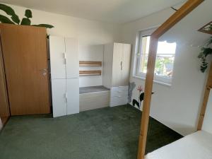 Pronájem rodinného domu, Hřebeč, Bezručova, 150 m2