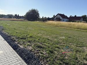 Prodej pozemku pro bydlení, Sány, 927 m2