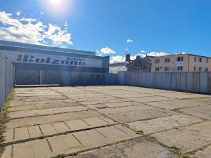 Pronájem výrobních prostor, Kladno, Huťská, 720 m2