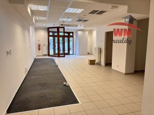 Pronájem komerční nemovitosti, Karlovy Vary, Dr. Davida Bechera, 270 m2