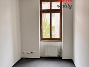 Pronájem komerční nemovitosti, Karlovy Vary, Dr. Davida Bechera, 270 m2