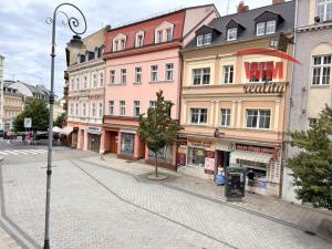 Pronájem komerční nemovitosti, Karlovy Vary, Dr. Davida Bechera, 270 m2