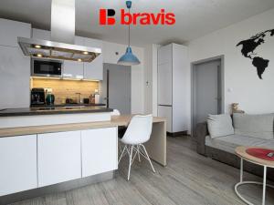 Pronájem bytu 2+kk, Brno - Žebětín, Přírodní, 43 m2