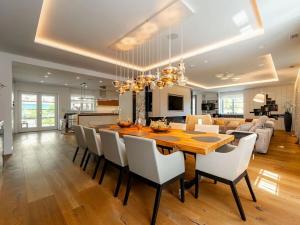 Prodej vily, Praha - Lysolaje, Čábelecká, 850 m2