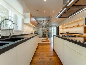 Prodej vily, Praha - Lysolaje, Čábelecká, 850 m2