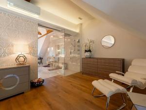 Prodej vily, Praha - Lysolaje, Čábelecká, 850 m2