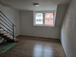 Pronájem bytu 3+kk, Kladno, Poděbradova, 62 m2