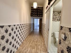 Pronájem bytu 2+1, Karlovy Vary, Dr. Davida Bechera, 83 m2