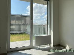 Pronájem bytu 2+kk, Praha - Řepy, Hofbauerova, 44 m2