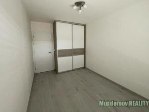 Pronájem bytu 2+kk, Praha - Řepy, Hofbauerova, 44 m2