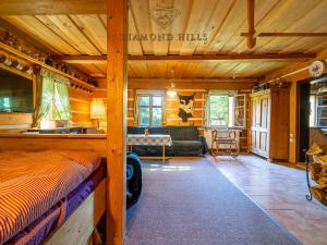 Prodej zemědělské usedlosti, Křižánky - České Milovy, 240 m2