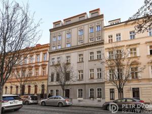 Pronájem bytu 3+kk, Praha - Vinohrady, Záhřebská, 68 m2