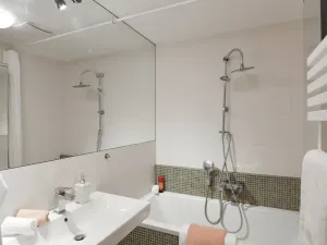 Pronájem bytu 3+kk, Praha - Vinohrady, Záhřebská, 68 m2