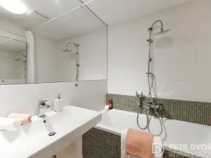 Pronájem bytu 3+kk, Praha - Vinohrady, Záhřebská, 68 m2