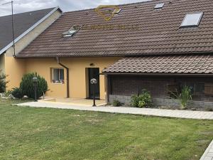 Prodej pozemku pro bydlení, Kozojedy, 819 m2