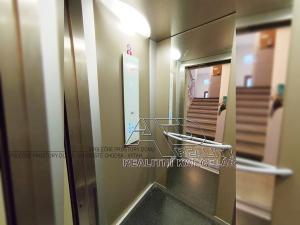 Pronájem bytu 2+kk, Praha, Na Petřinách, 50 m2