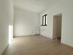 Pronájem atypického bytu, České Budějovice, Fráni Šrámka, 65 m2