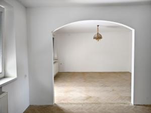 Prodej bytu 3+1, Rousínov - Slavíkovice, Velešovická, 70 m2