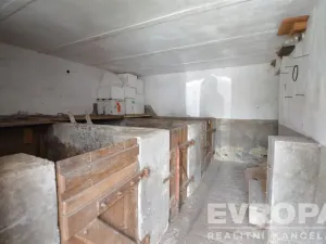 Prodej rodinného domu, Podbrdy, 220 m2