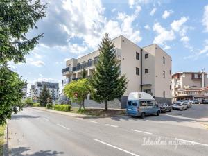 Pronájem bytu 1+kk, Praha - Kyje, Za černým mostem, 24 m2