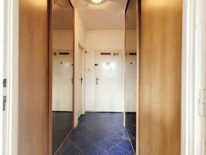 Pronájem bytu 3+kk, Praha - Bohnice, Hlivická, 60 m2
