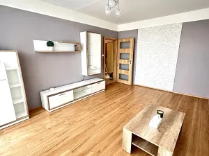 Prodej bytu 3+1, Plzeň, Hrádecká, 64 m2
