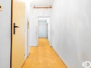 Prodej bytu 2+1, Plzeň, Žlutická, 70 m2