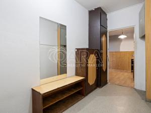 Prodej bytu 2+1, Praha - Kamýk, Zárubova, 60 m2