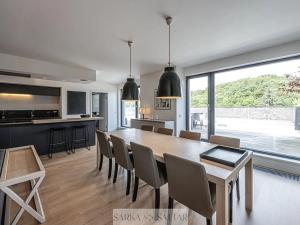 Pronájem bytu 5+kk, Praha - Košíře, U Vojanky, 150 m2