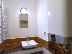 Prodej bytu 1+kk, Zvěstov - Roudný, 27 m2