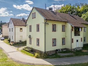 Prodej bytu 1+kk, Zvěstov - Roudný, 27 m2