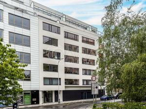 Pronájem bytu 1+kk, Praha, Pobřežní, 35 m2