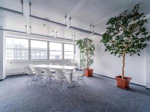 Pronájem kanceláře, Praha - Karlín, Ke Štvanici, 1080 m2