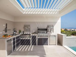 Prodej vily, Vodice, 332 m2
